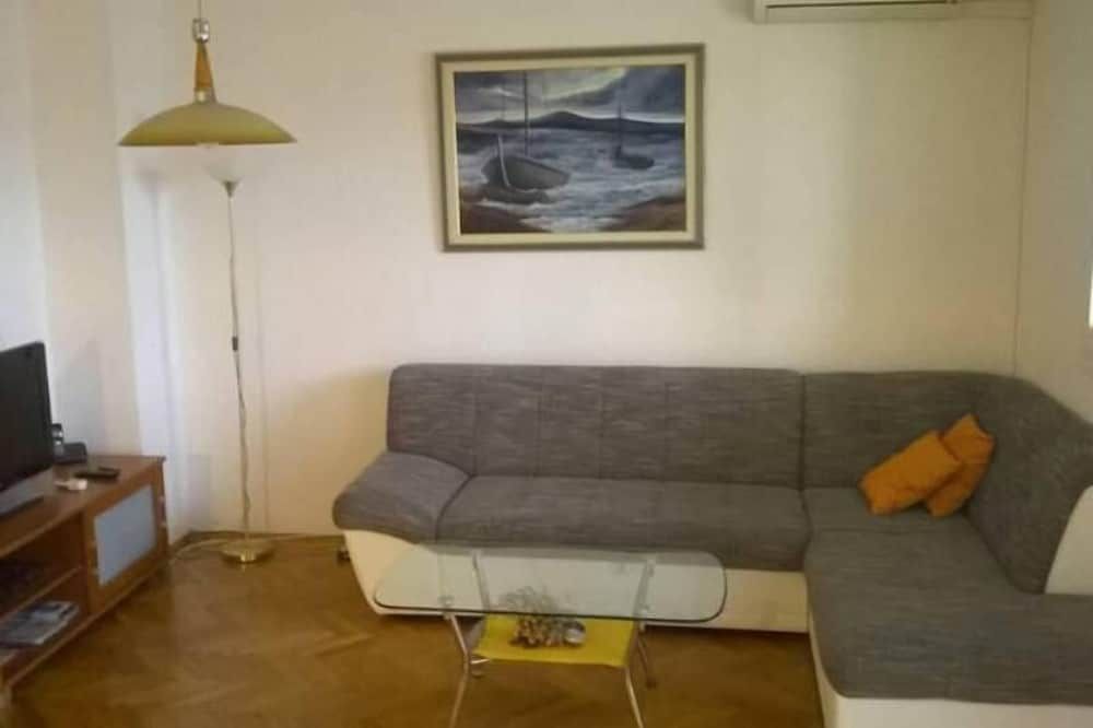 undefined Apartment Zvijezda Mora With 4 8