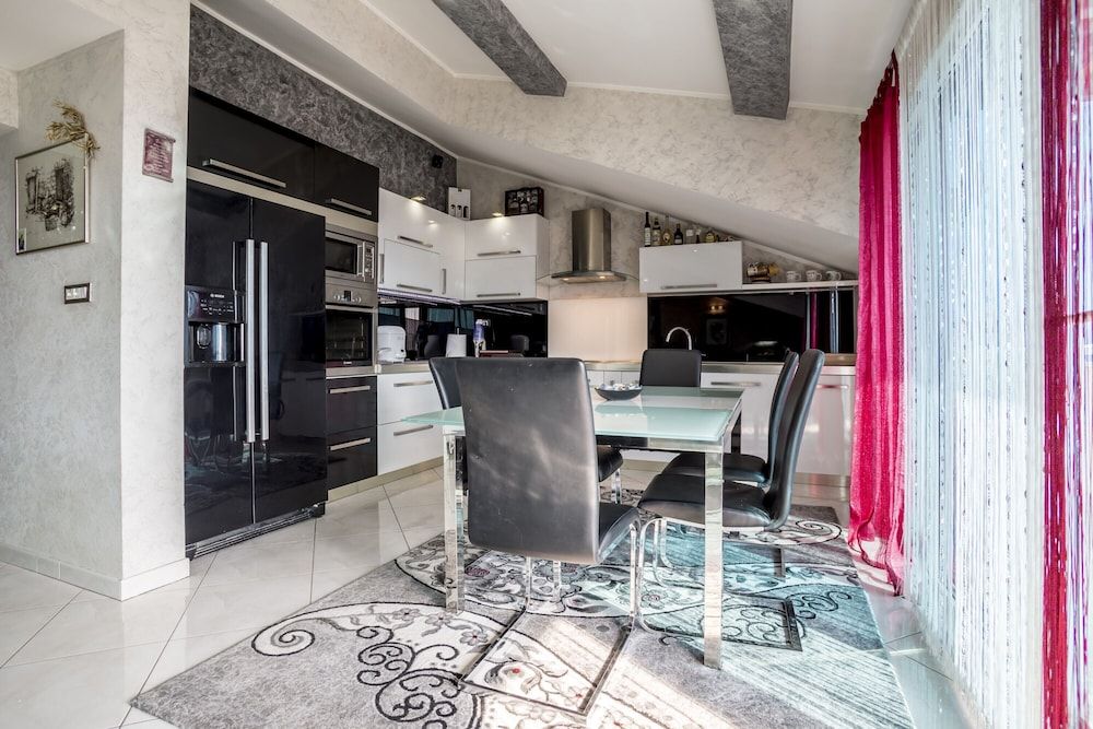 undefined Luxury Spacious apt Near Znjan Beach w sea View 7