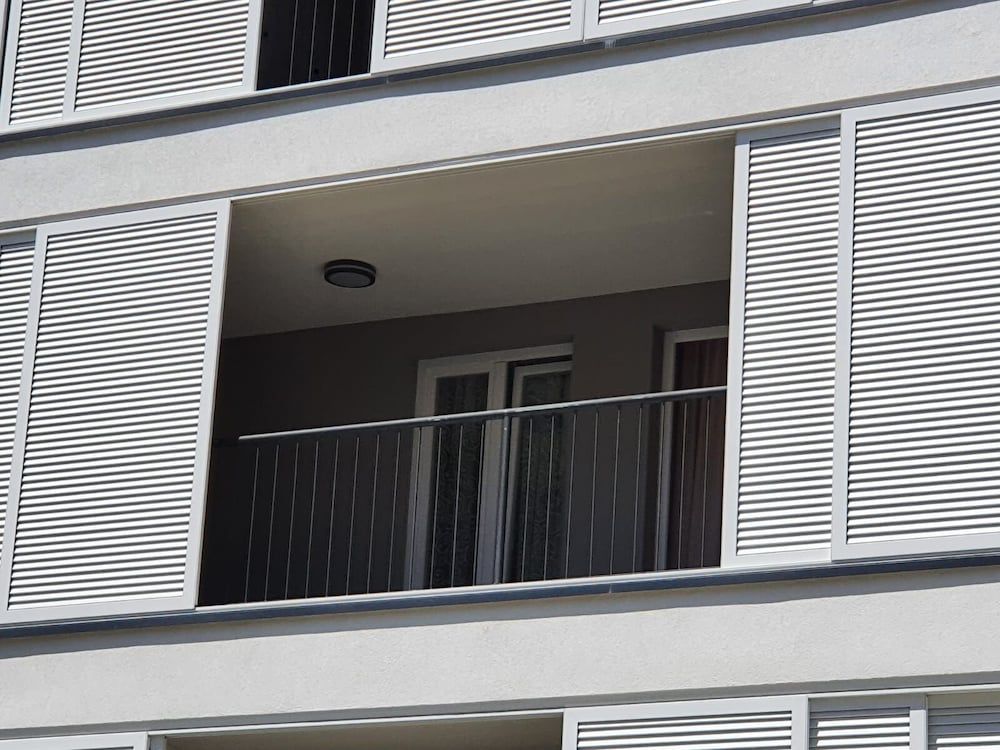 undefined Apartment Ijspalato