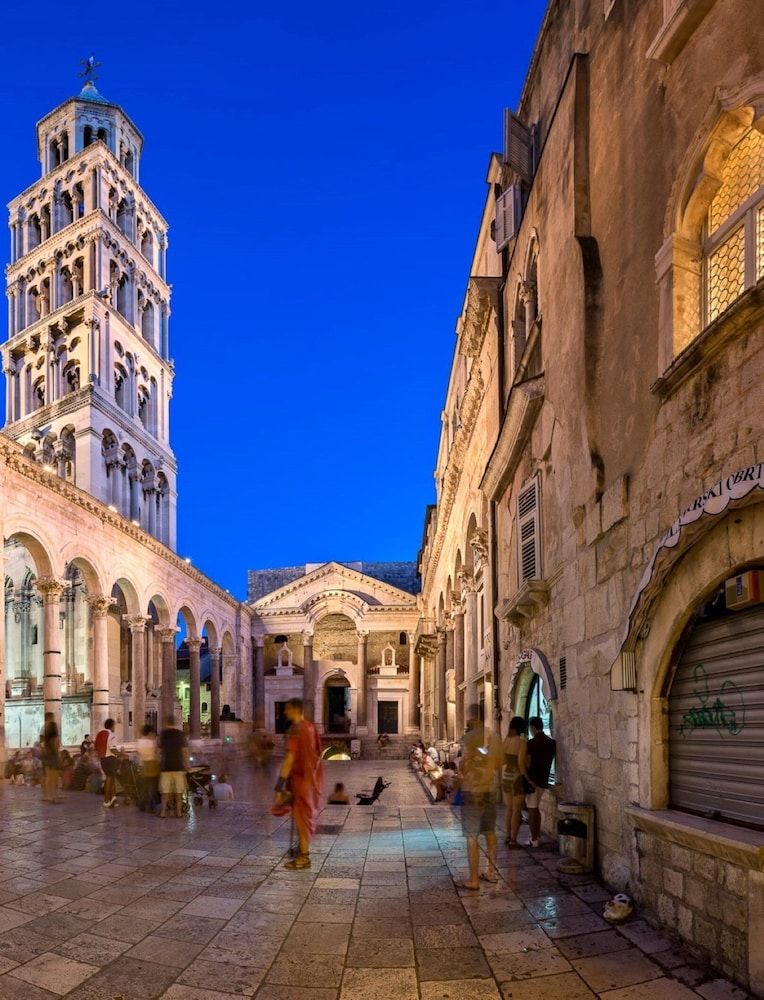 undefined A1 - apt in the Very Heart of Split With sea View 2