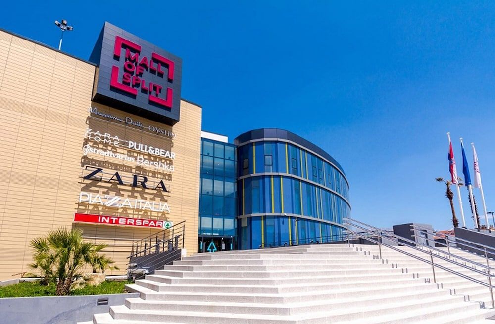 undefined Comfortable Classy Apartment Close to Znjan Beach