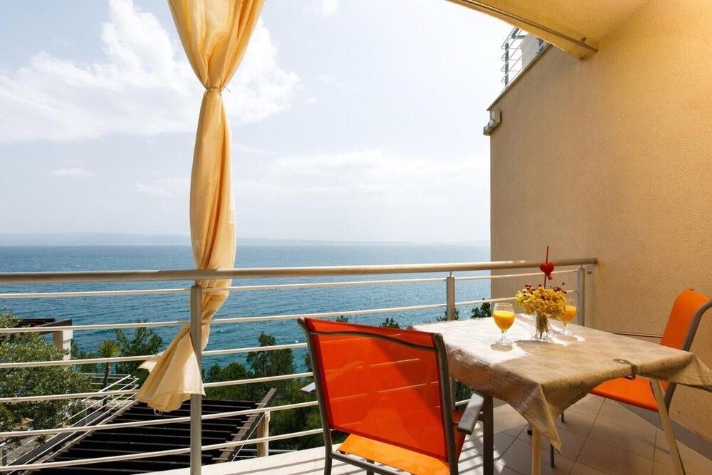 undefined Seagull - Ark Beach Studio