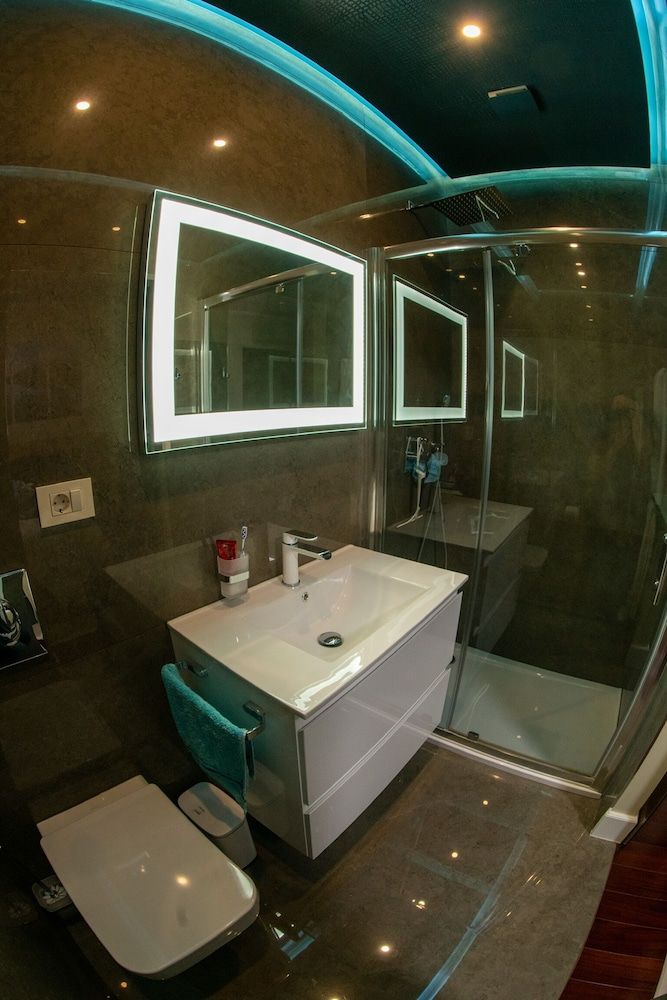 Luxury Apartment Eqanimity Exclusive Double Room 7