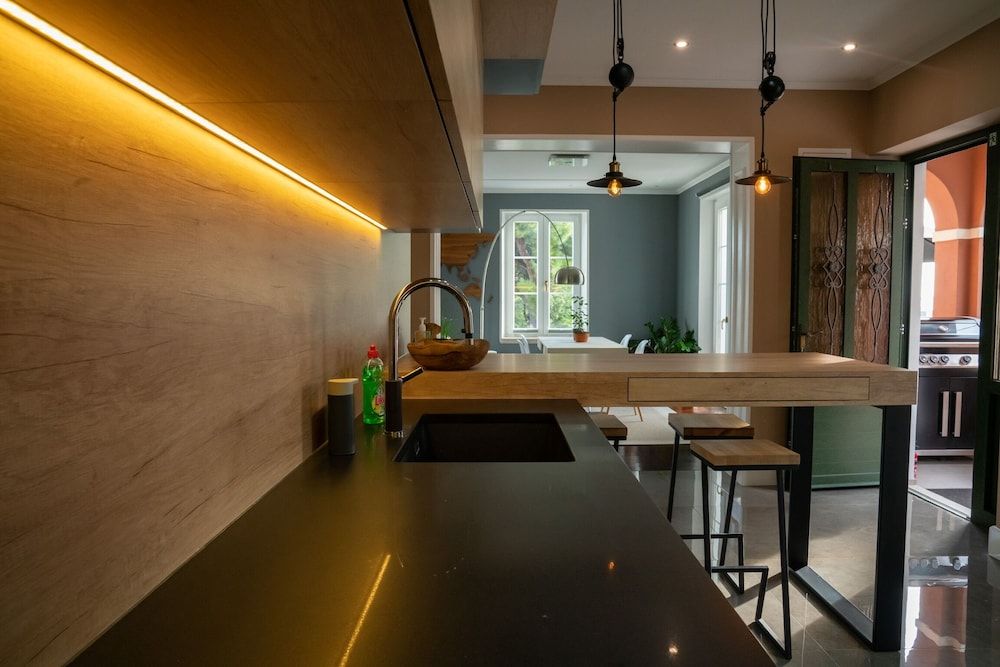 undefined Luxury Apartment Eqanimity 10