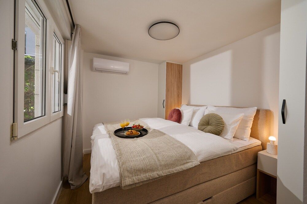 undefined Sun Spalato Adris 5