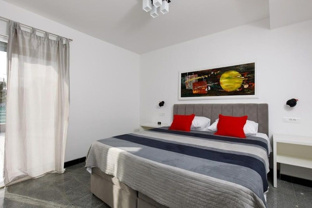 undefined Nice Beach Apartments for 3 Adults 4