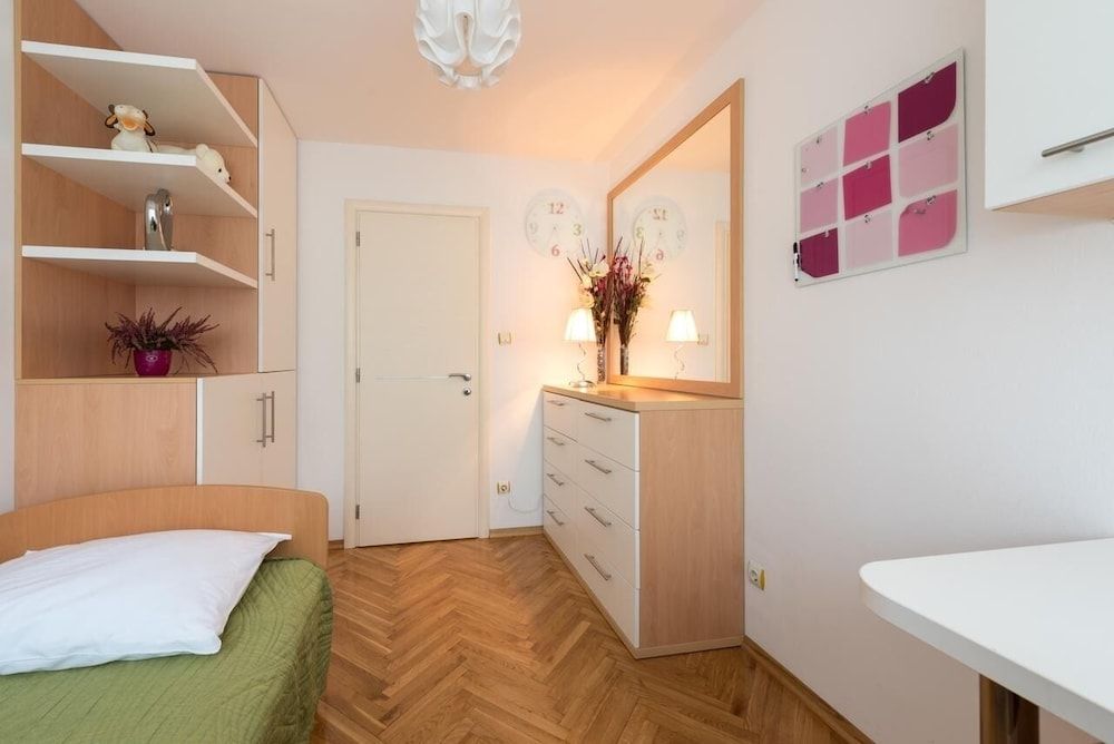 undefined Snjeza - Spacious & Comfortable - A1 4
