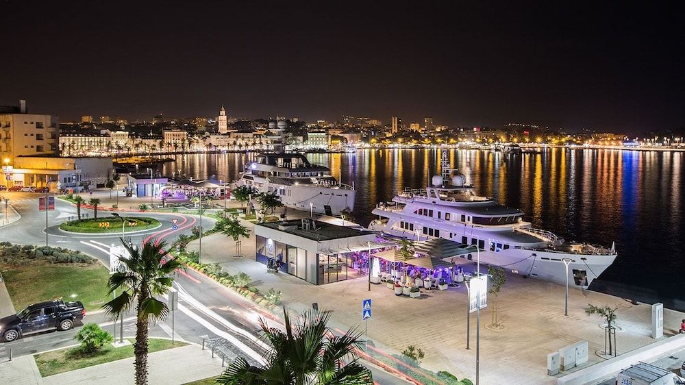 undefined Antonia - Beautiful Studio - SA 5