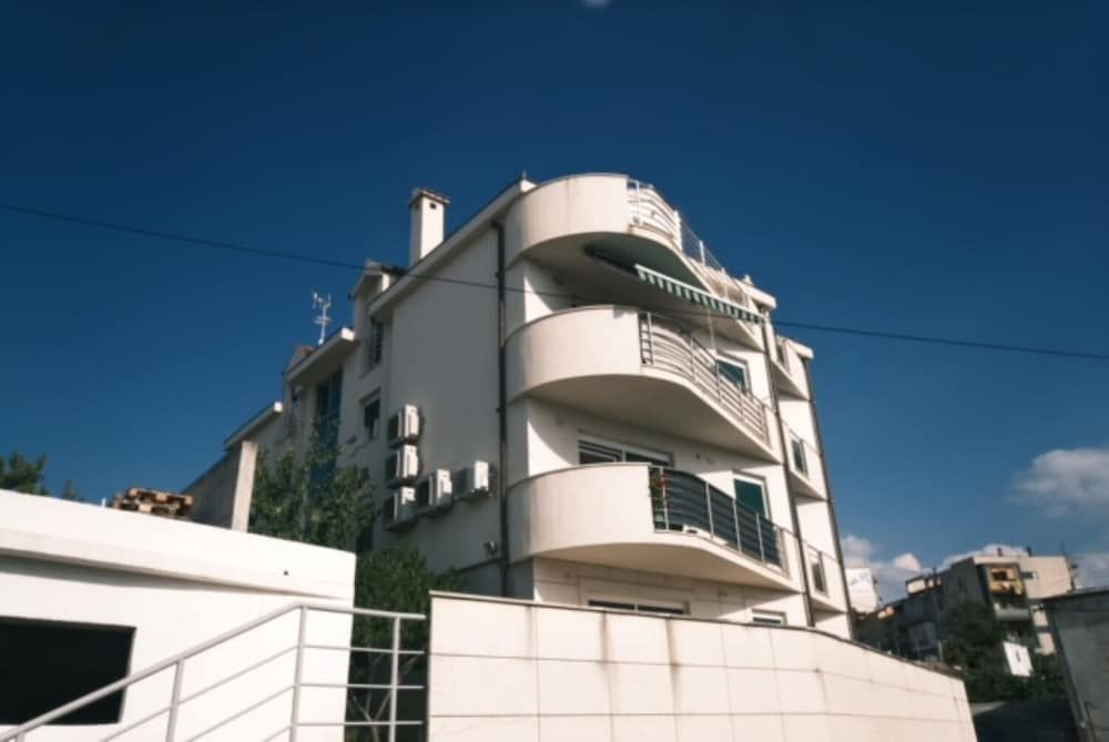 undefined Miro - Modern - A3 Lijevi 5