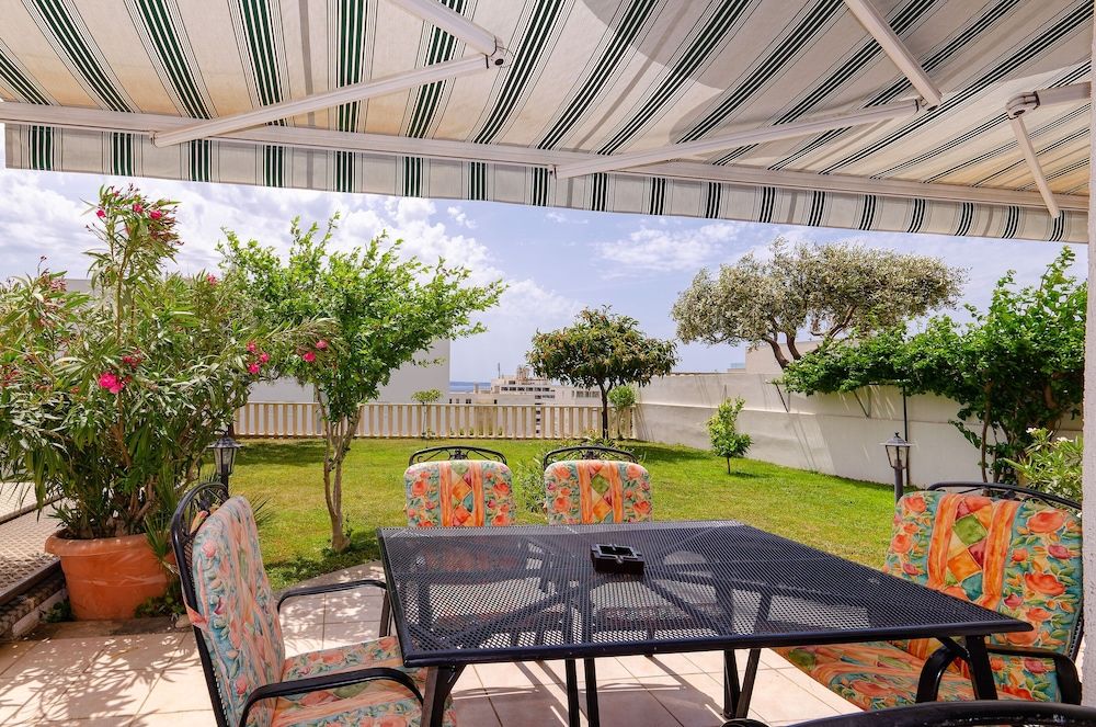 Apartments Mrs Brightside Apartment (A2) 13