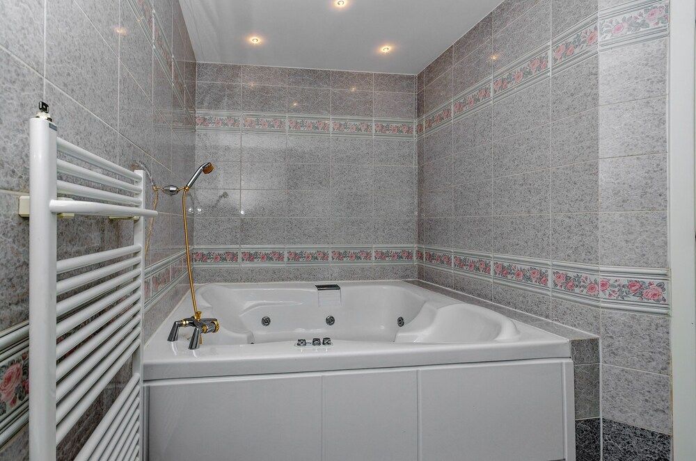 Apartments Mrs Brightside Apartment (A2) 19