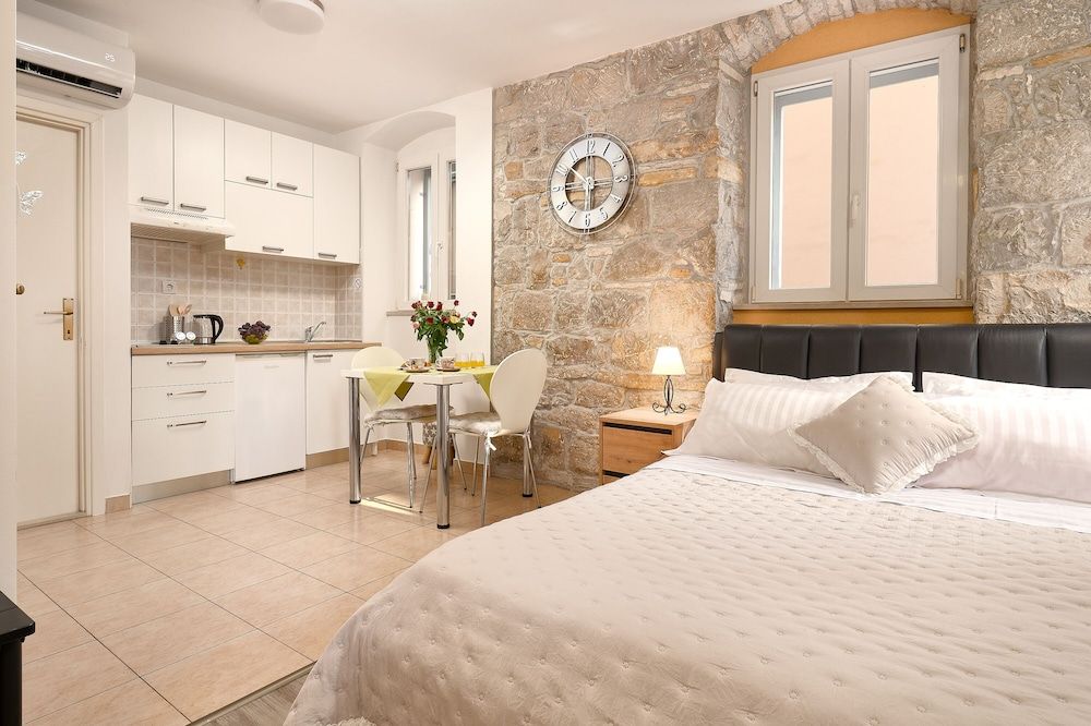 undefined Sun Spalato Giardino 6