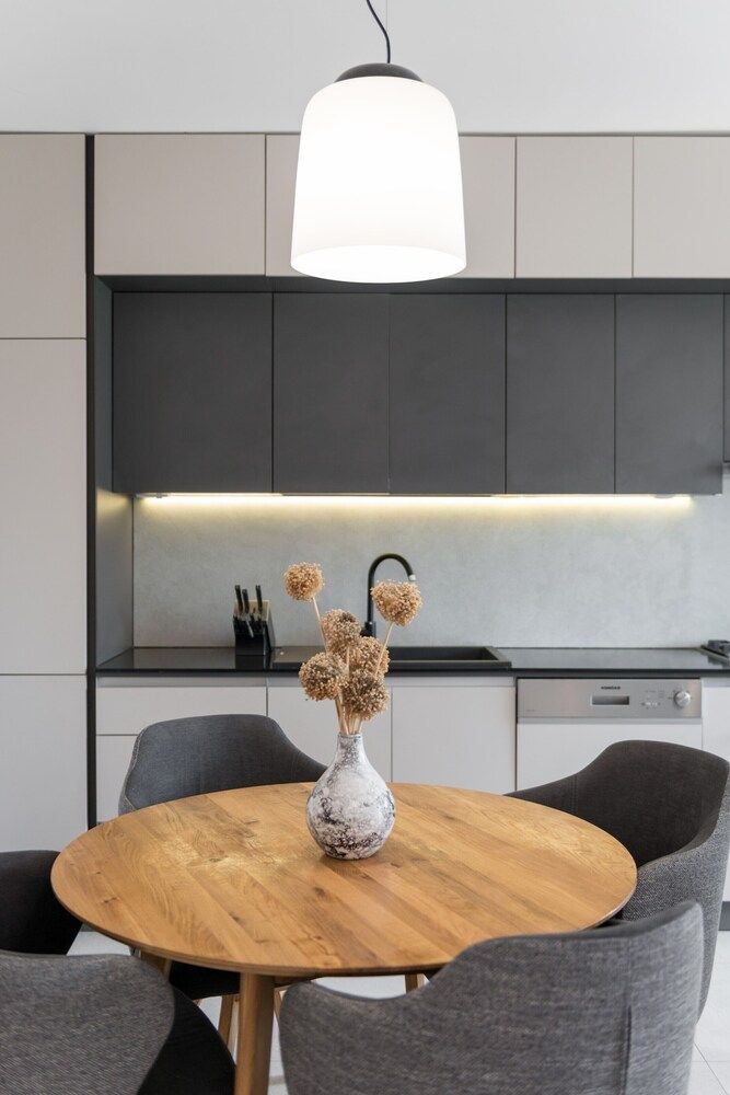 Modern 90 m2 apt With Balcony w the sea View Apartment 22