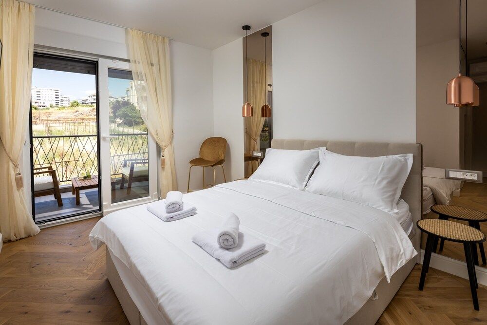 undefined Sun Spalato Amfora 3