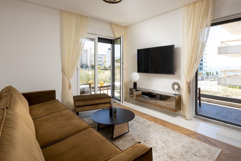 undefined Sun Spalato Amfora 8