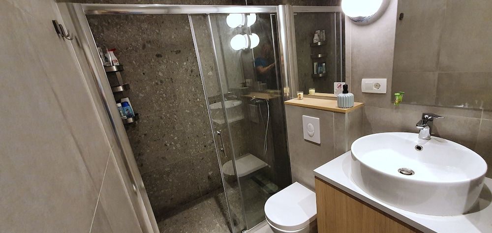 undefined Apartment Freyja 6