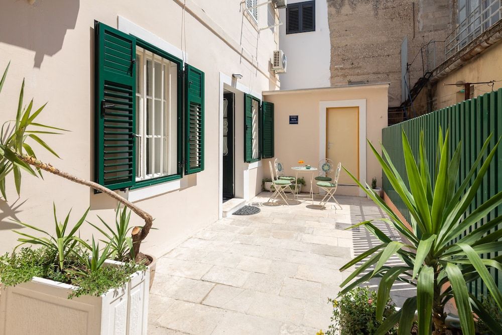 undefined Luxury Apartment With Patio in the Heart of Split 3