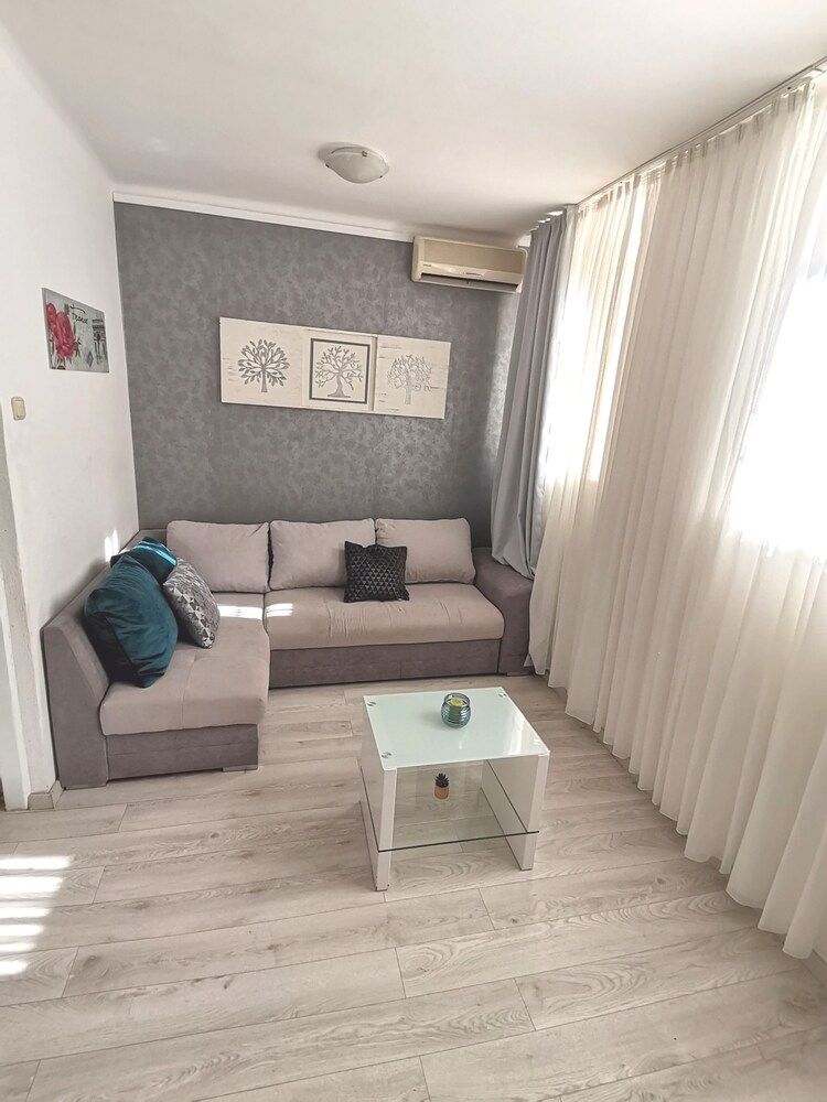 Ana Center Apartment in the Center of Split City Apartment, 2 Queen Beds 15