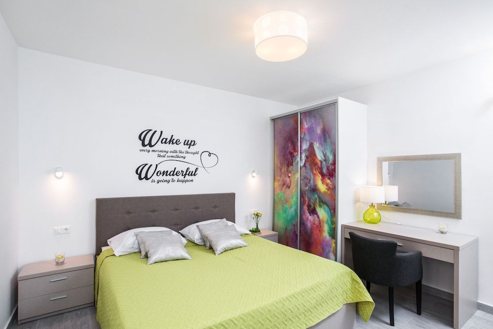 undefined L&L Apartments 7