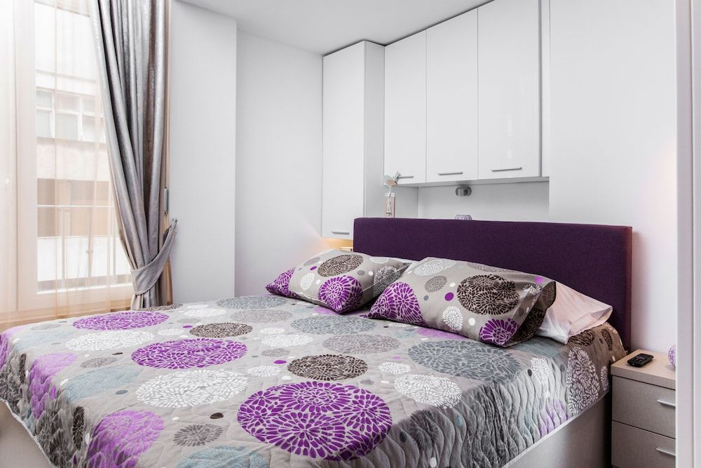 undefined L&L Apartments 4