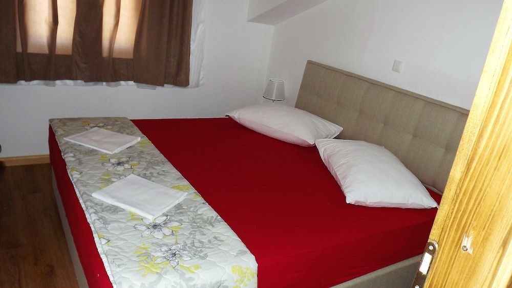 Captivating Apartment 15 Sleeps 4 Guests Apartment 6