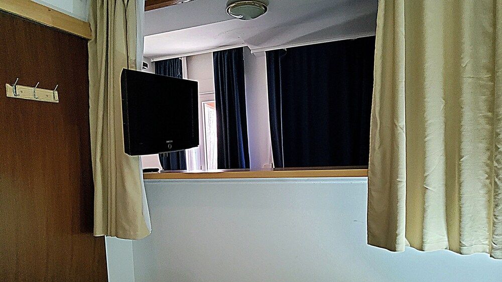 Apartment 4 Sleeps 4 Guests Apartment 28