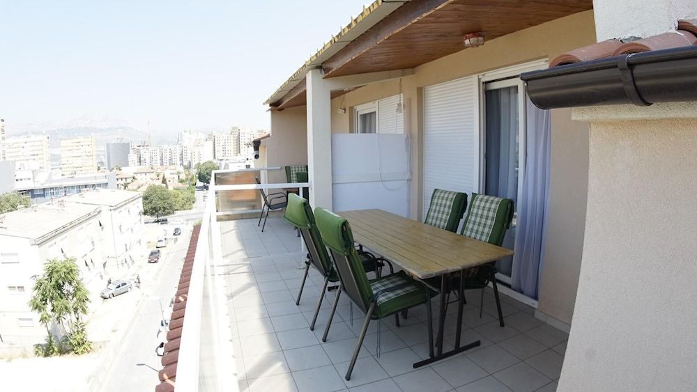 Inviting Apartment 14 Sleeps 3 Guests Apartment 6
