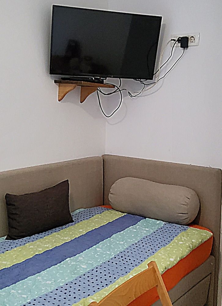 Inviting Apartment 14 Sleeps 3 Guests Apartment 2