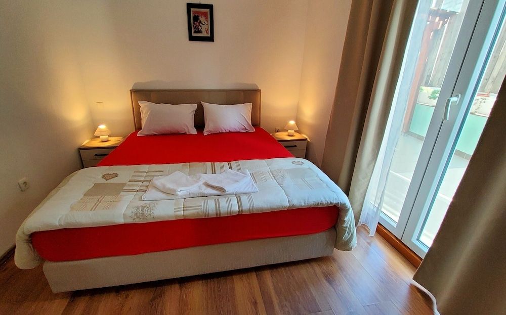 Charming Apartment 3 Sleeps 4 Guests Apartment 4