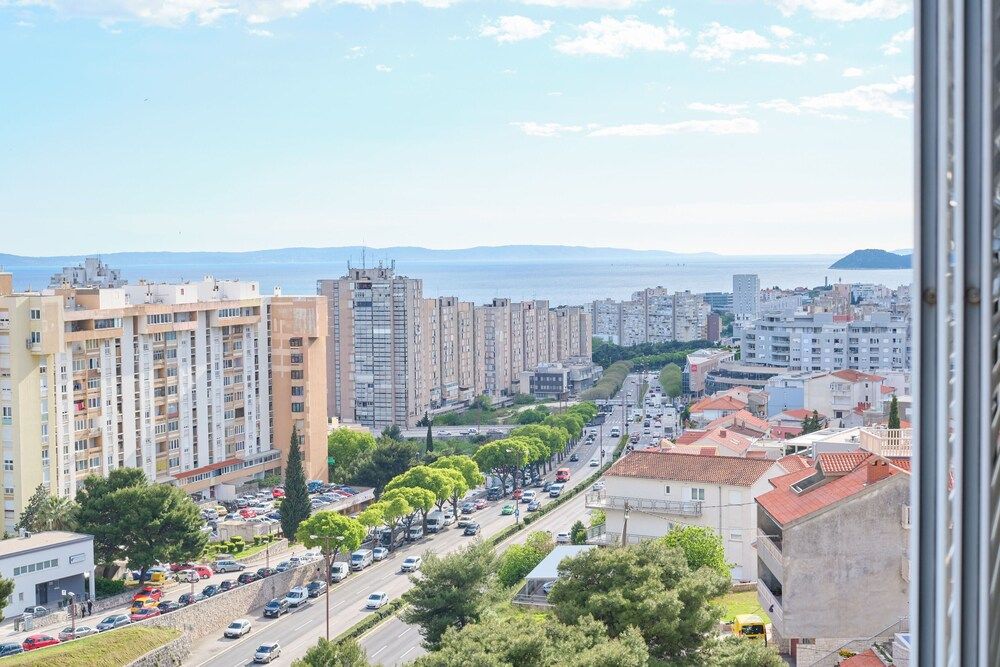 Sun City Studio Studio 37