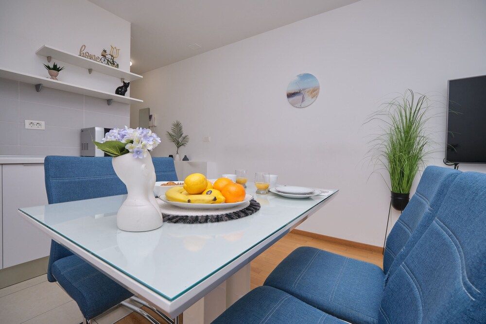 Sun City Studio Studio 29