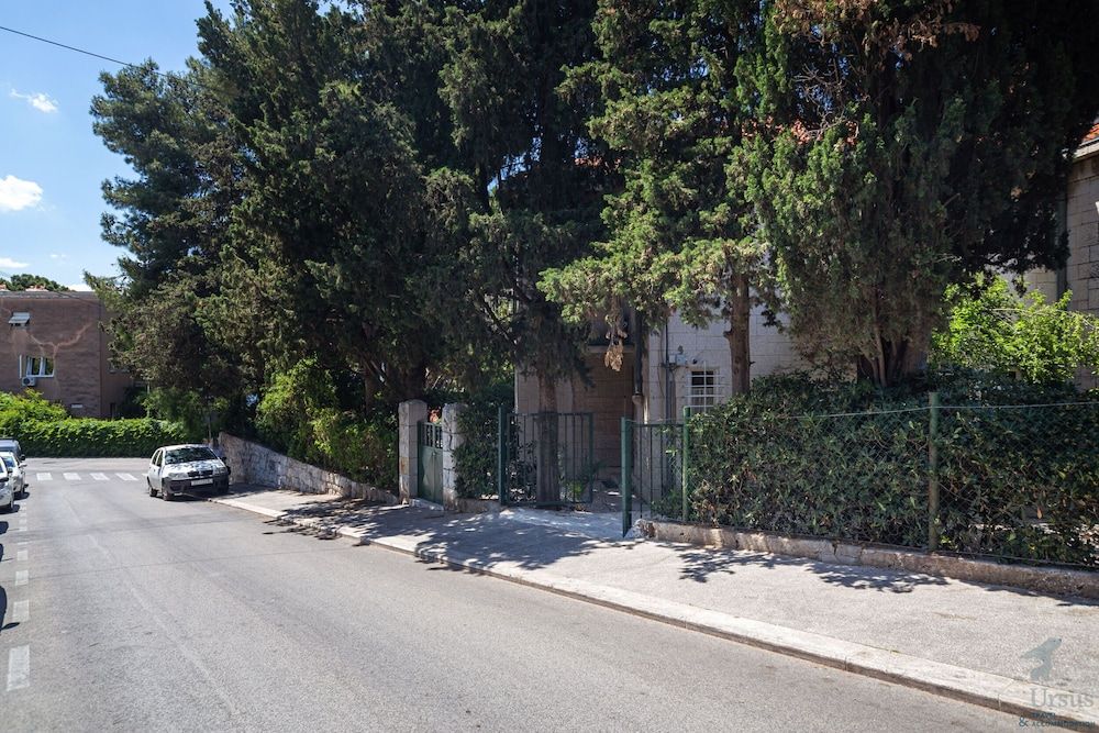 undefined Vacation Home Veranda 4