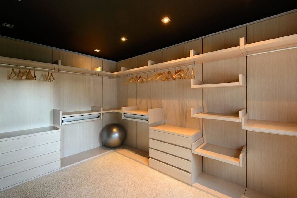 Luxury Villa White Villa, Multiple Beds 22