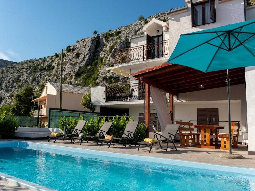 Holiday Home Mons Aureus