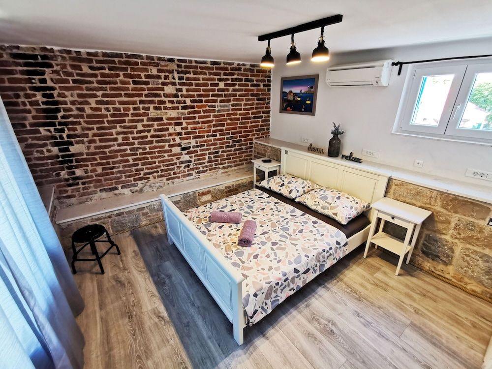 undefined CroBeauty Villa 2