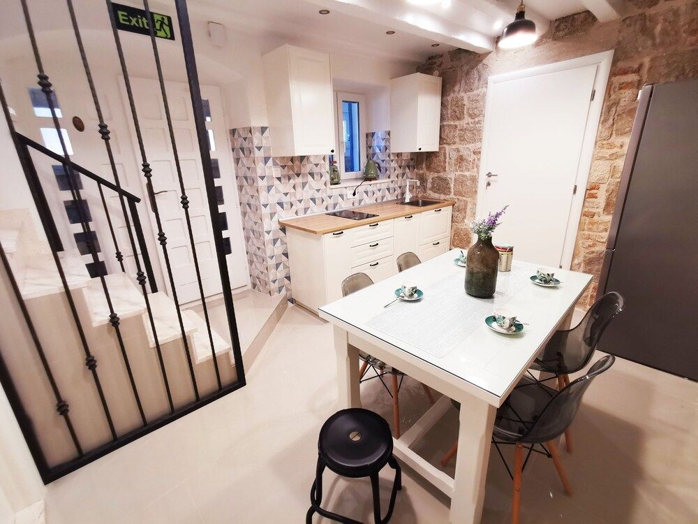 CroBeauty Villa City Villa, 3 Bedrooms, Kitchen 29