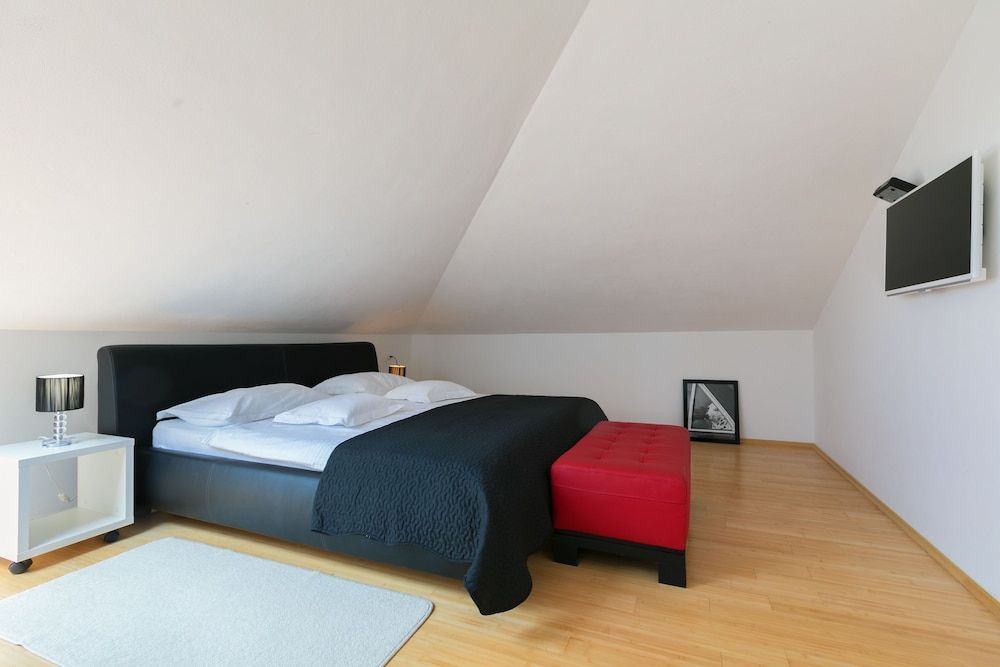 undefined Luxury Apartments Klara 5