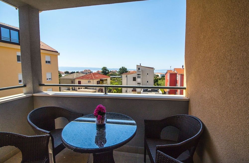 Toni Luxury Apartments Deluxe Apartment 5