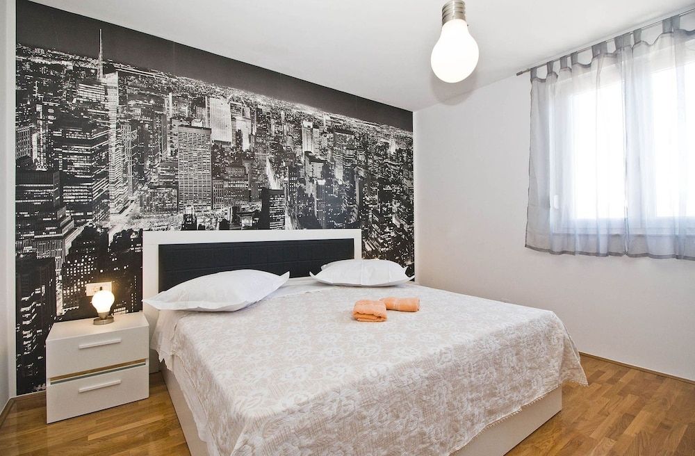 Toni Luxury Apartments Deluxe Apartment 4