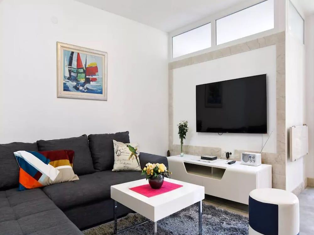 undefined Apartment Rita 7