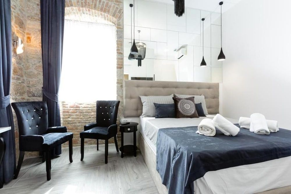 undefined Avangarde Luxury Rooms 9