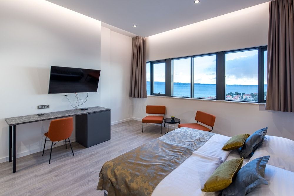 undefined Seascape Luxury Rooms 6
