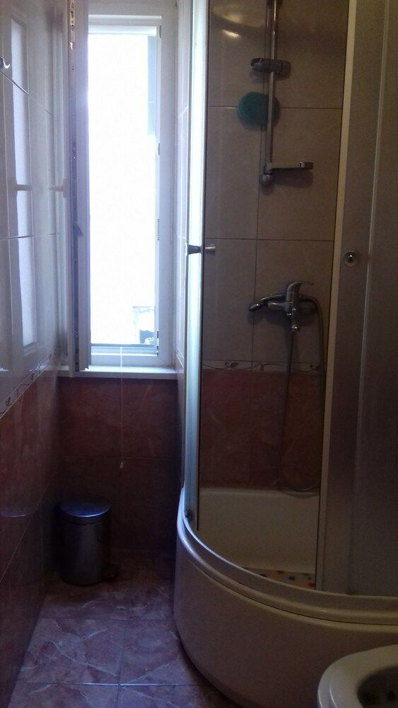 undefined Inchy Accommodation 10
