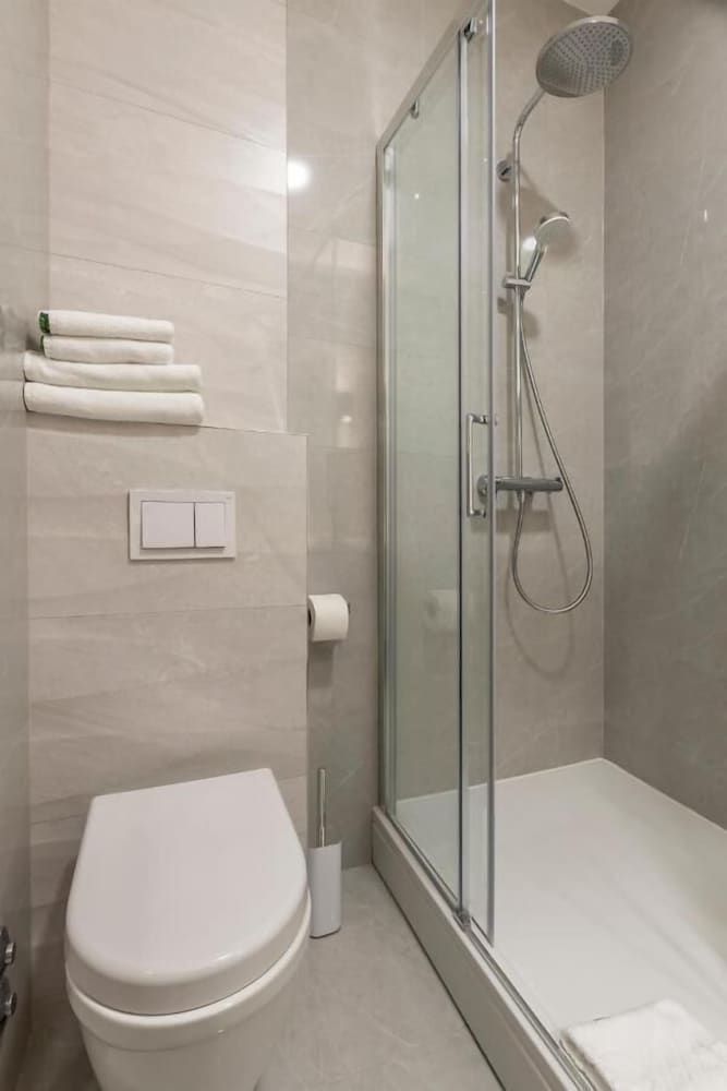 Elixir Luxury Rooms - in the old town Deluxe Double Room, Courtyard View (Lorena) 9