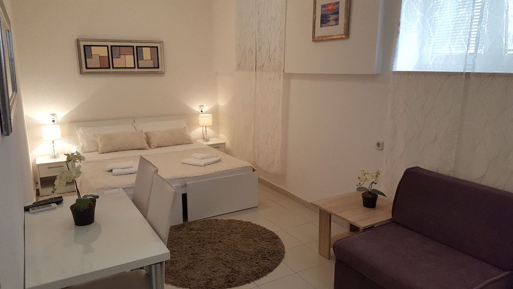 Rooms Valentino Comfort Double or Twin Room 7