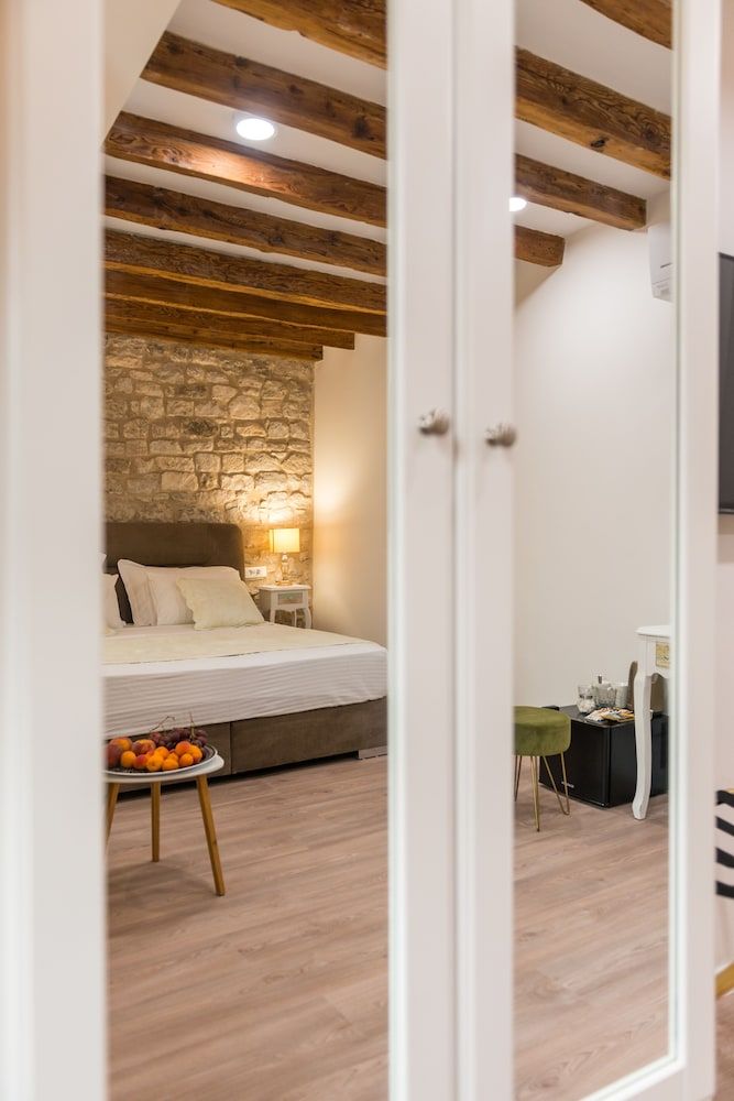 undefined Princ Heritage Rooms