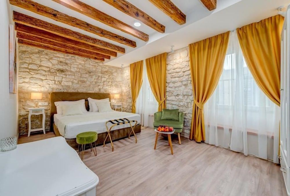undefined Princ Heritage Rooms 9