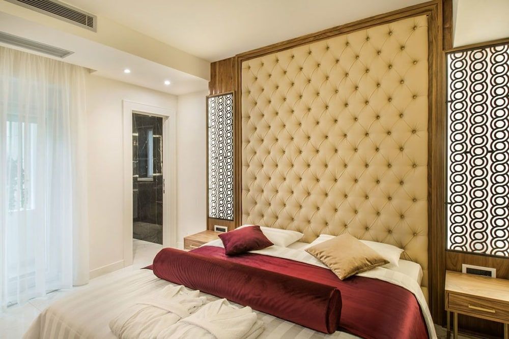 Miraval Luxury Rooms Oriental Lounge Room 3