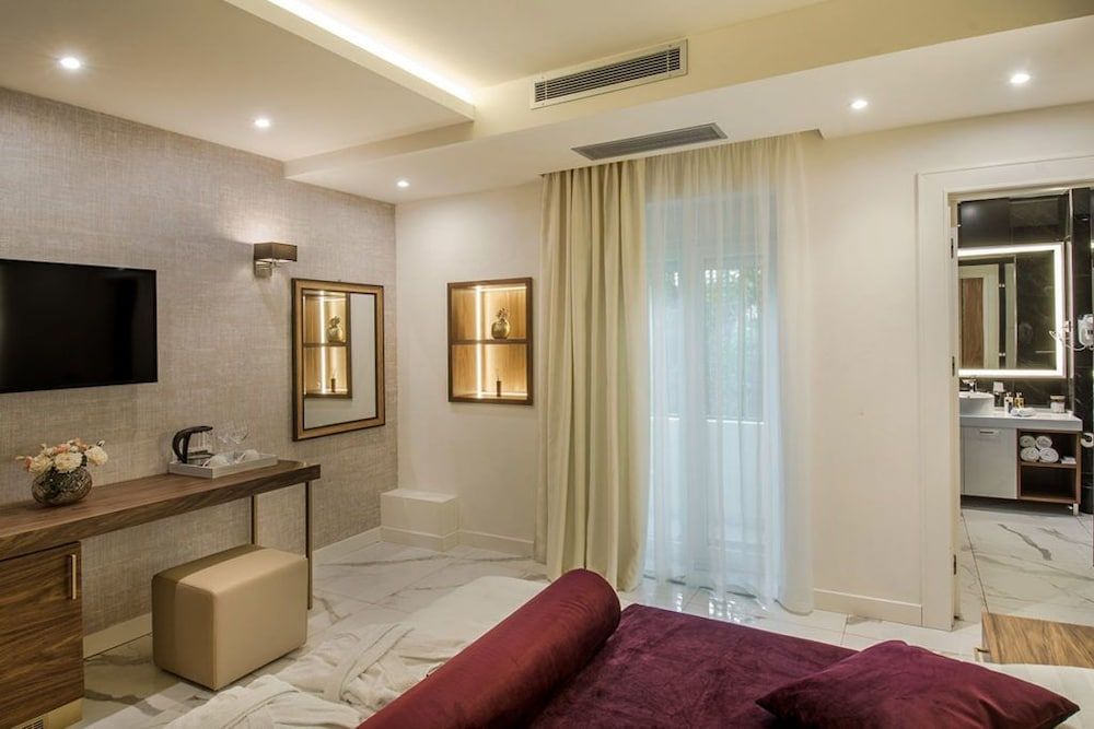 Miraval Luxury Rooms Oriental Lounge Room 7