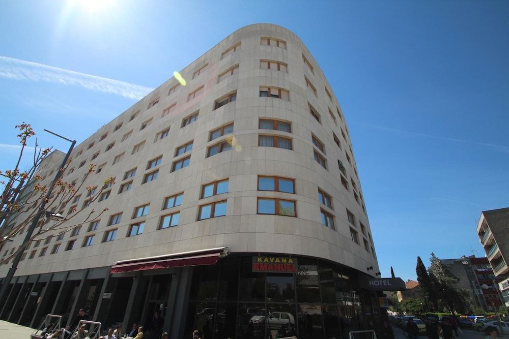 undefined Guest House Happy Brothers Split 2